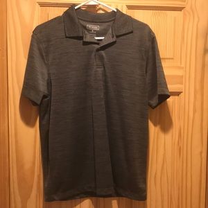 Men’s van heusen collared shirt